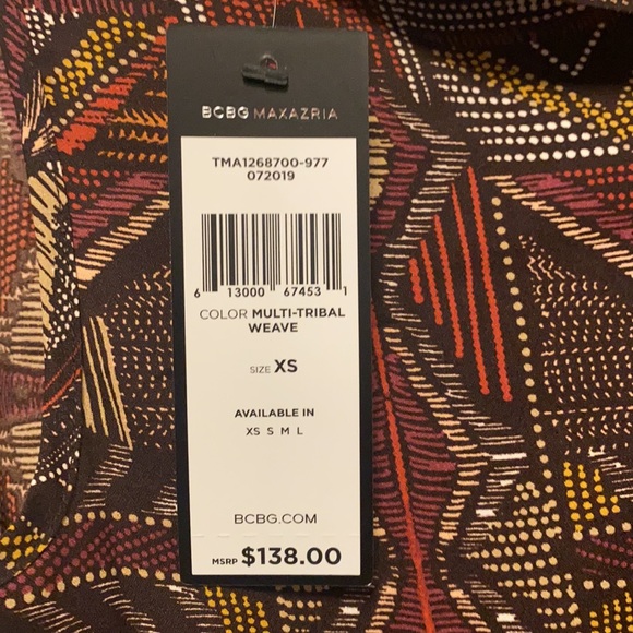 Multi-Tribal Weave top - Picture 5 of 5